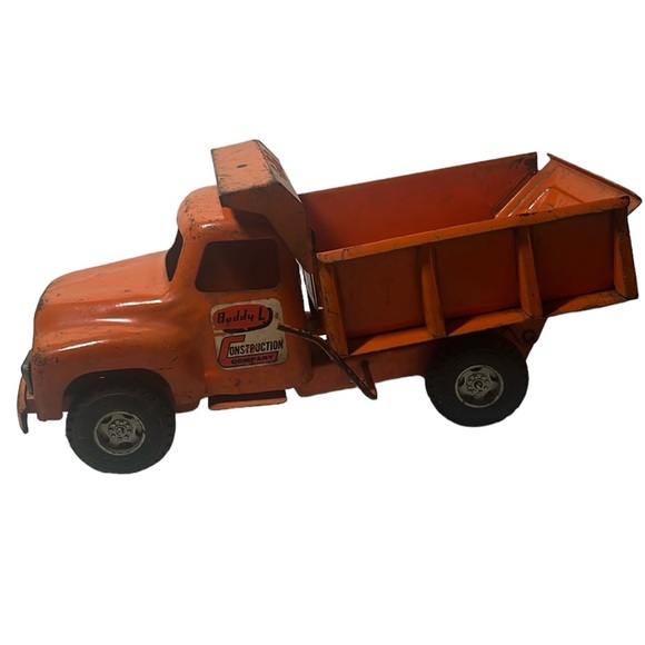 Vintage Buddy L Construction dump truck